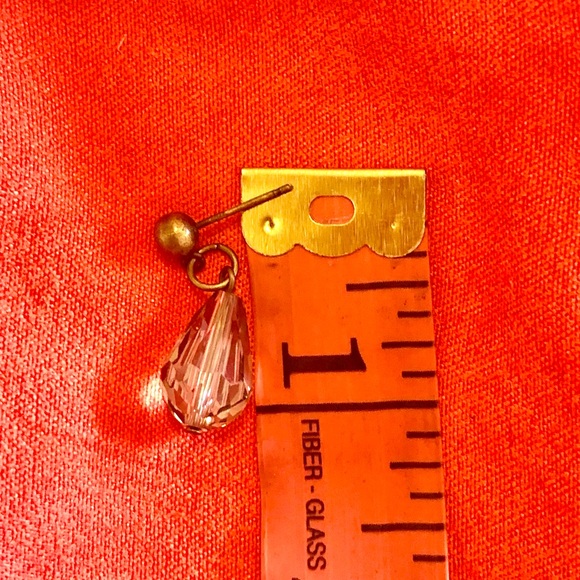 Grayling Earrings - Picture 3 of 9